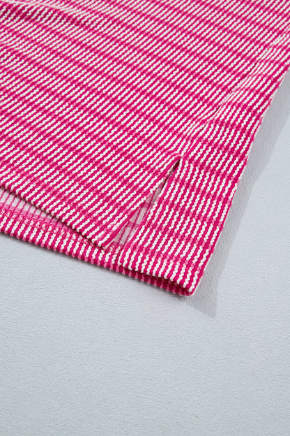 T-shirt met opstaande ribbels los model en shorts met trekkoord in de taille 2-delige set