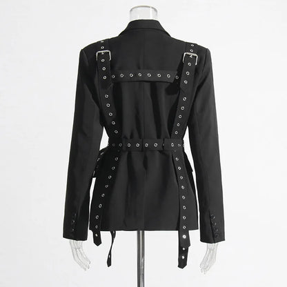 Designer blazer met vetersluiting en splitdetails