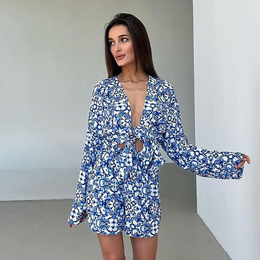 Long sleeved shorts and pajamas two-piece set