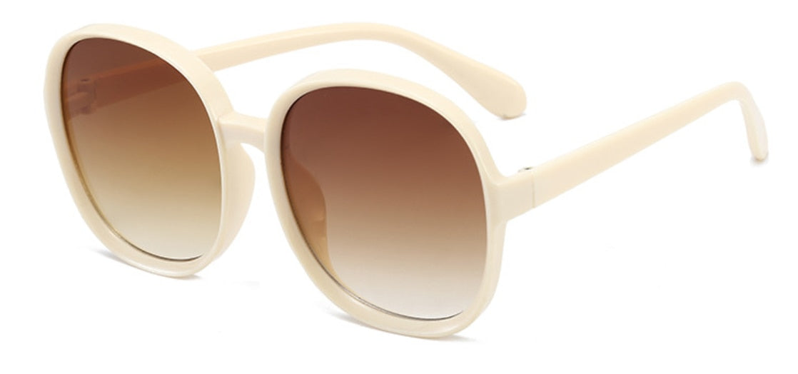 New Round Frame Sunglasses Women Retro Brand Designer Brown Black Oversized Lady Sun Glasses Female Fashion Outdoor Driving