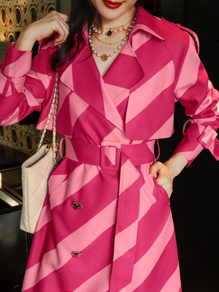 Luxe trenchcoat met contrasterende kleurstrepen revers en lange mouwen