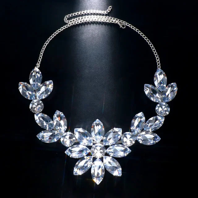 Flower Pendant Exaggerated Rhinestone Necklace Wedding for Women Statement Chain Large Crystal Collar Choker Party Jewelry