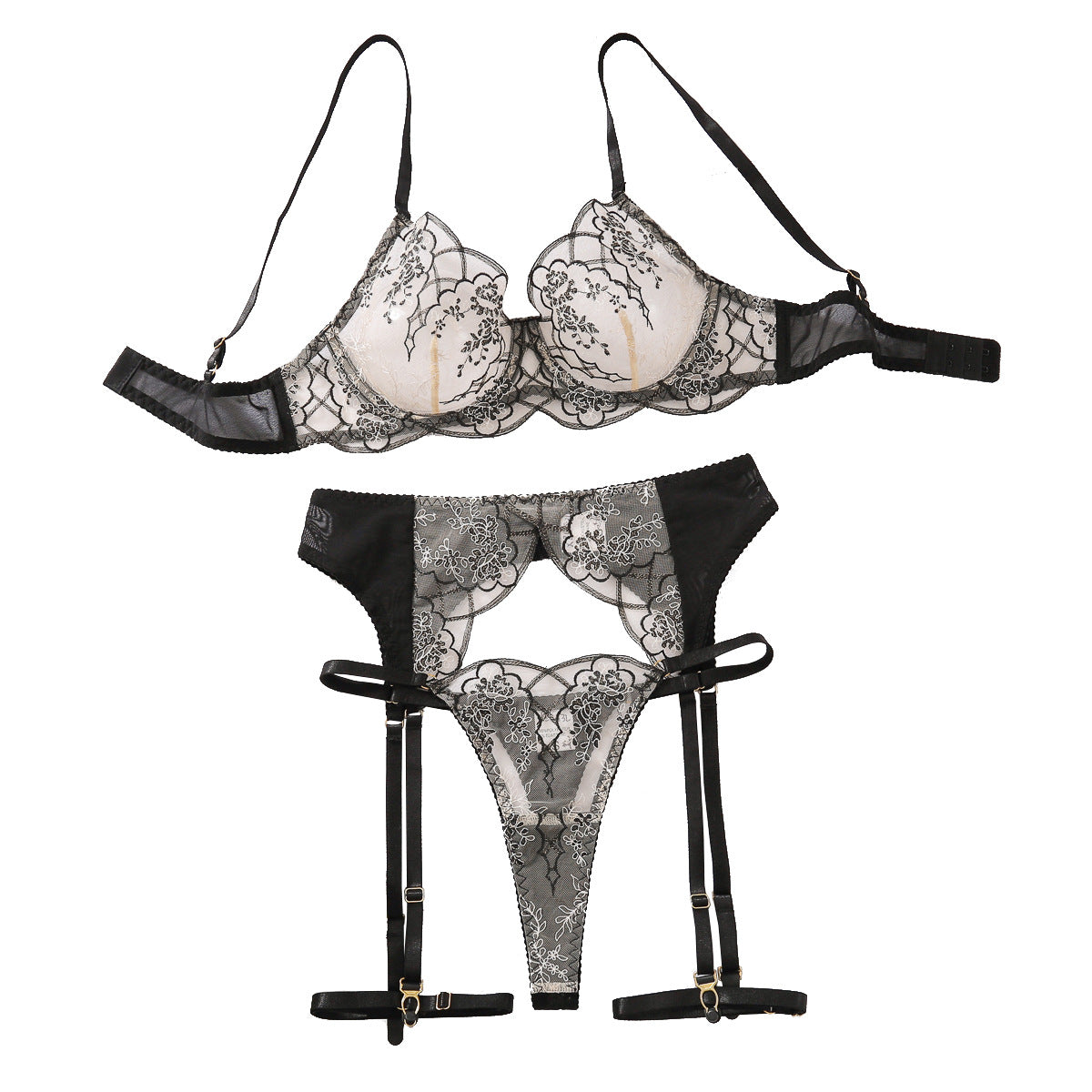 Verleidelijke en leuke vierdelige set met kanten borduursels