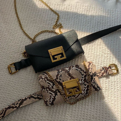 PU-leren heuptasje met ketting details