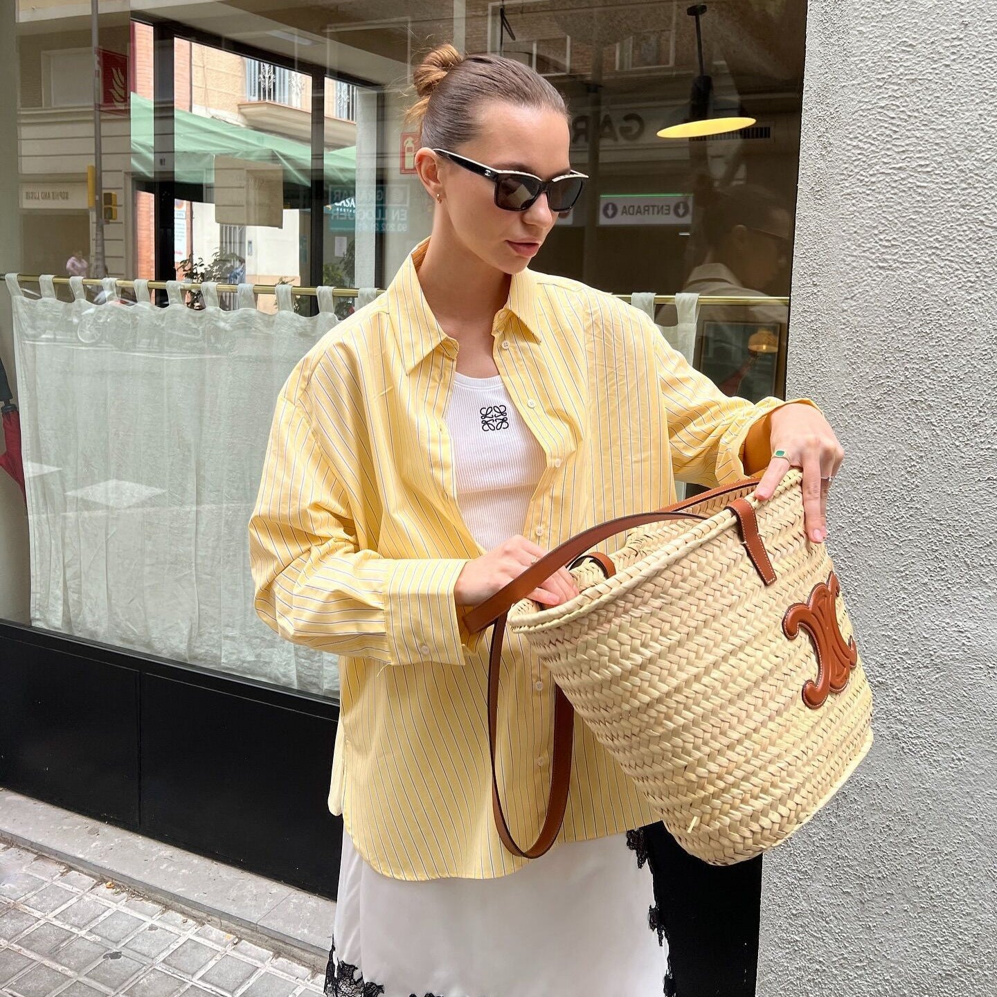 Summer ins women's long sleeved loose striped poplin shirt with European and American personality on the street