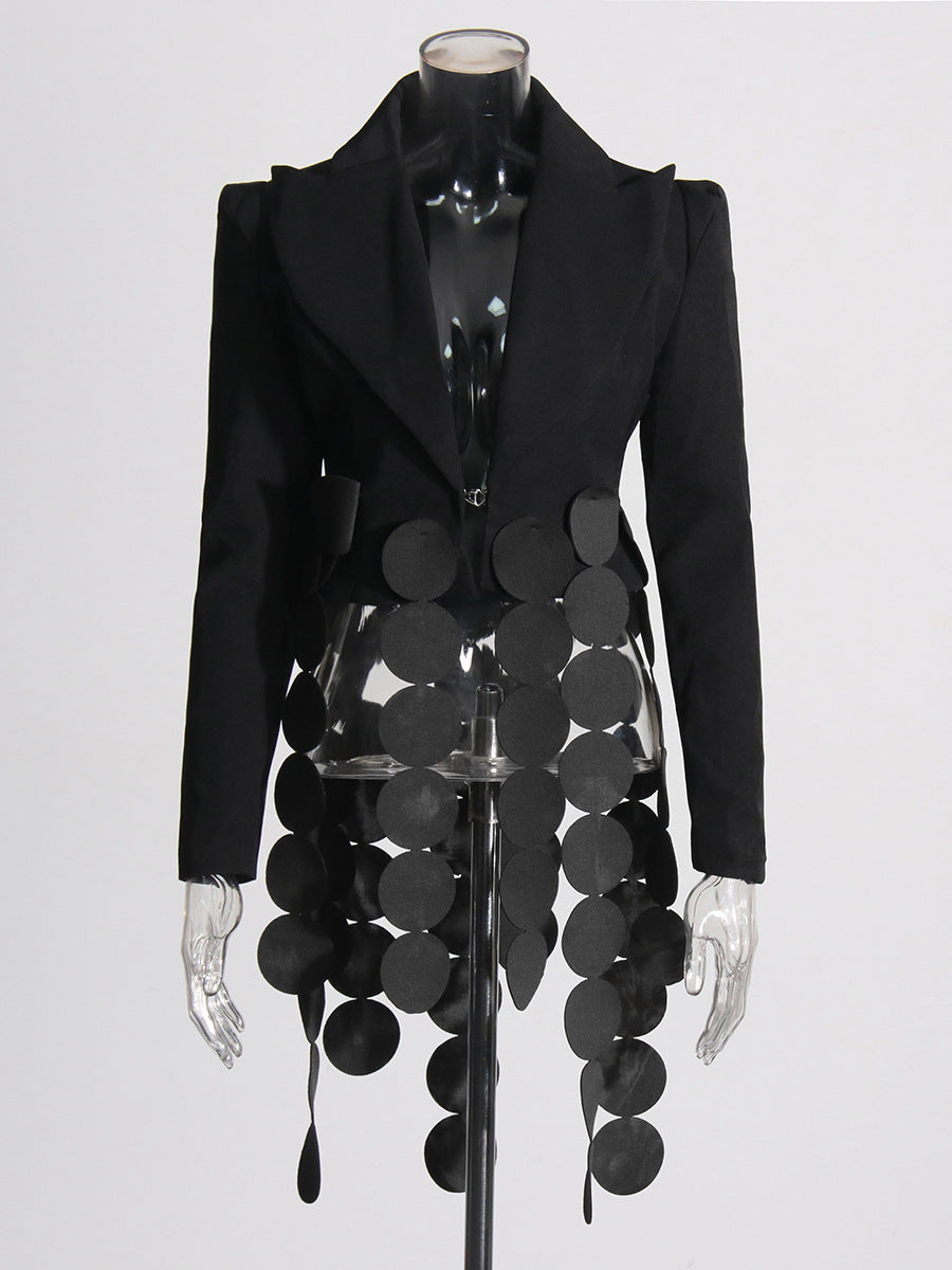 Elegant women's suit jacket with spliced round piece design