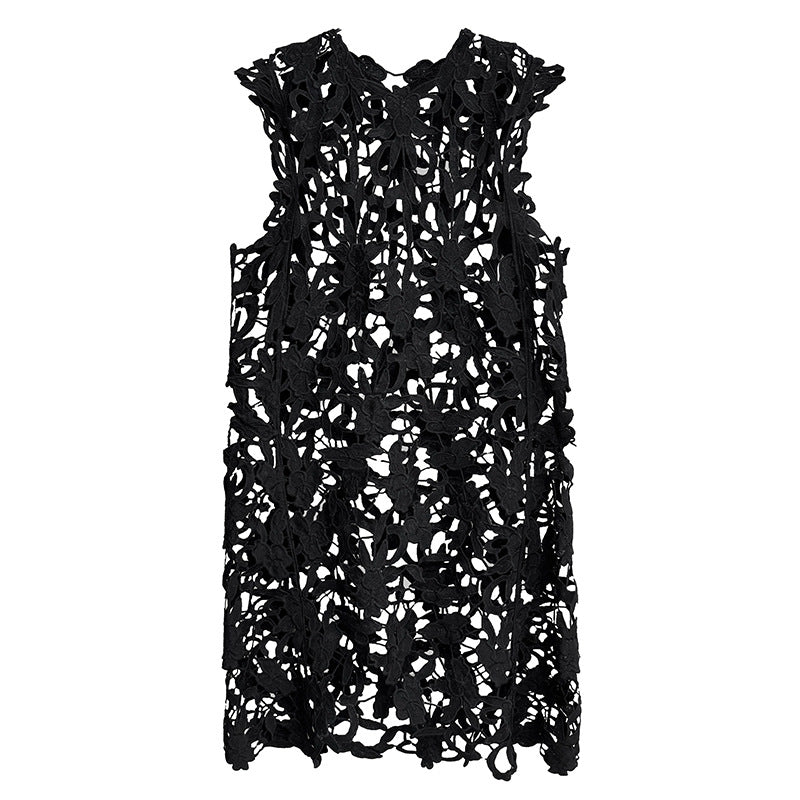 Luxe en sexy kanten midi-jurk die pure verleiding uitstraalt