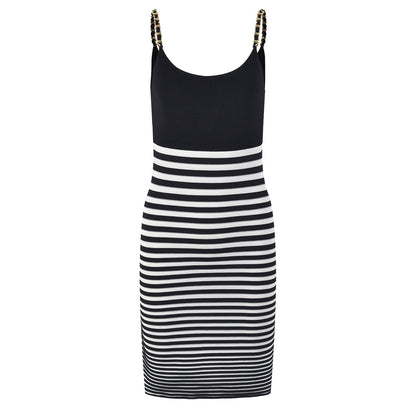 Trendy geribde mini-jurk met strepen en kettingbandjes