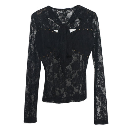Hollow out long sleeved top