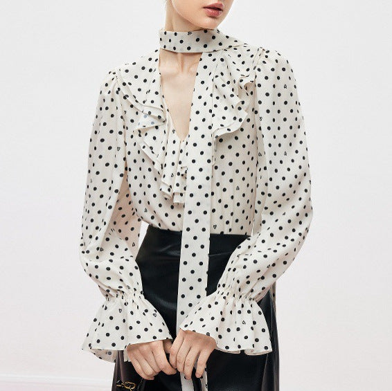 Elegante satijnen blouse met lange mouwen strik ruches en ronde-harten stippen