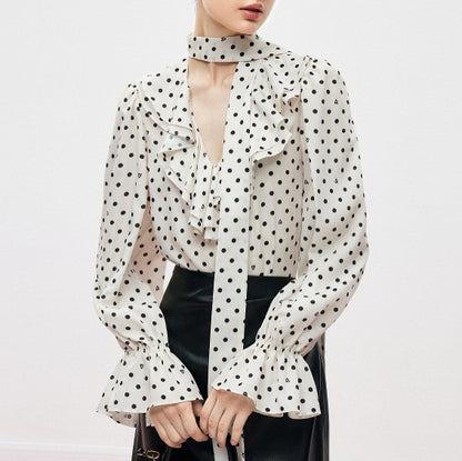 Elegante satijnen blouse met lange mouwen strik ruches en ronde-harten stippen