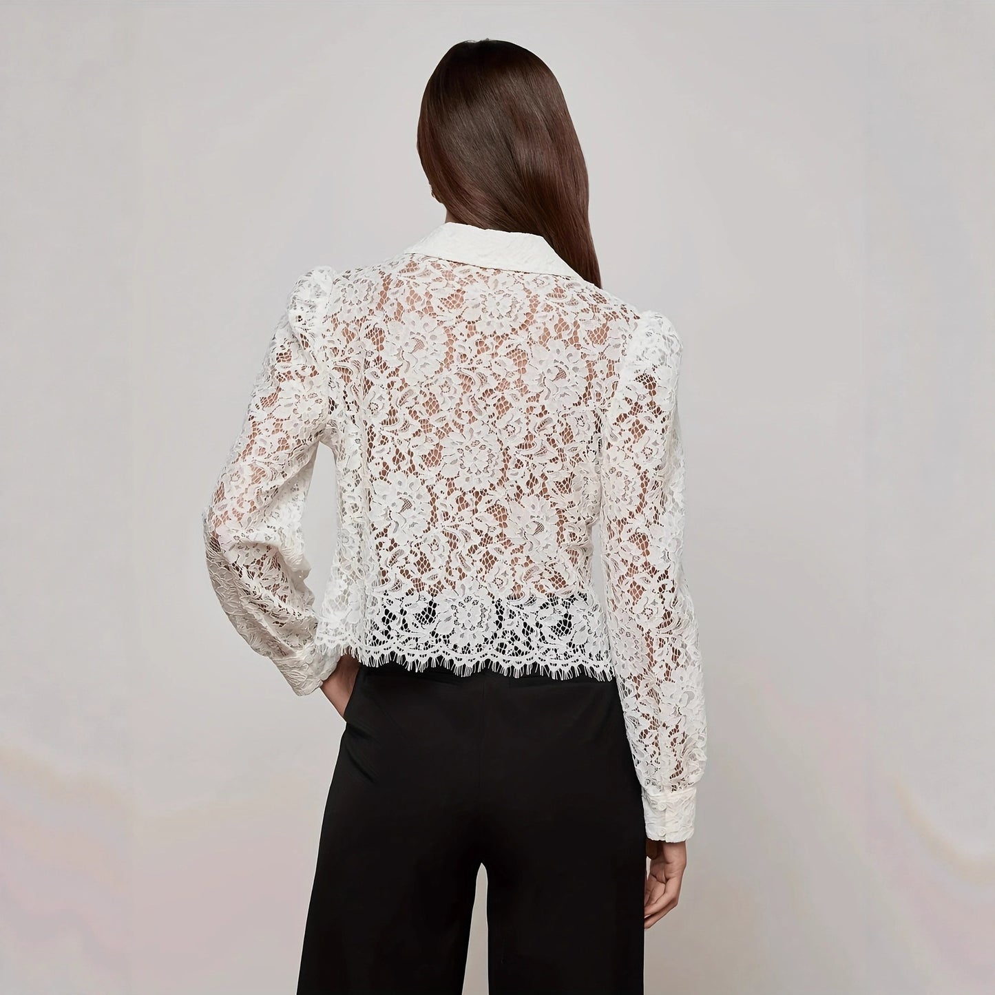 Kanten blouse met lange mouwen en kraag