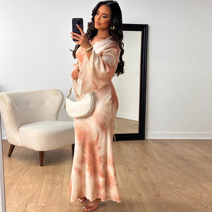 Round neck dress with printed flared sleeves Dress