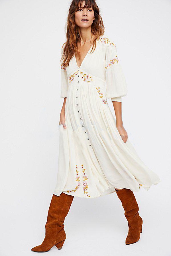 Women's Boho Dress Floral Embroidery Button Down Long Dress V-neck Summer Chic Dress Ethnic Split Robes Sweet Long Dresses