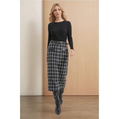 High waisted plaid long skirt