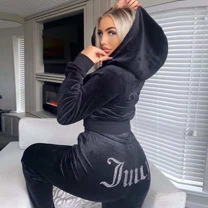 Fashion rhinestone sports and leisure set two-piece set