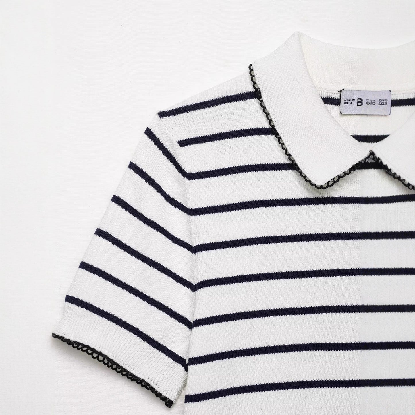 Versatile collar casual knitted top