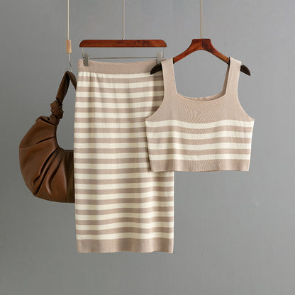 2-delige set midi-rok en crop top met strepen