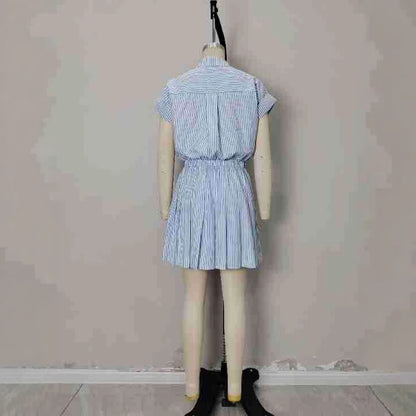 Short sleeved blue striped lapel shirt dress