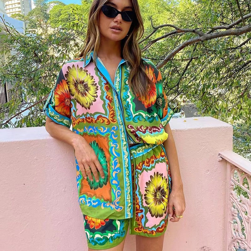 Casual Fashionable printed daisy flower shorts and shirt two sets