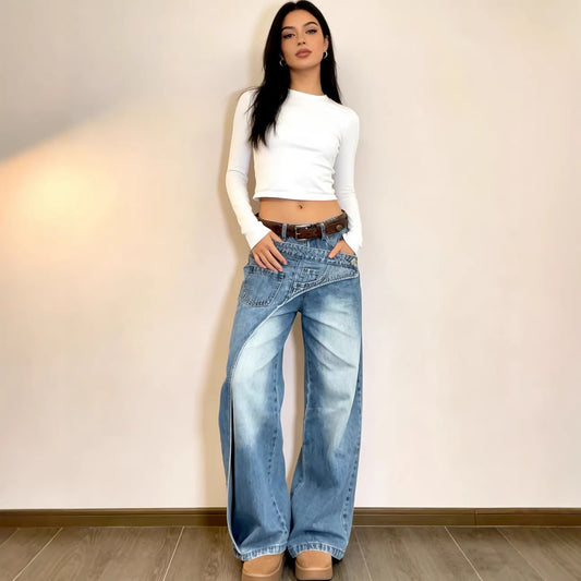 Casual denimbroek met modieuze wassing asymmetrisch ontwerp en rechte pijpen