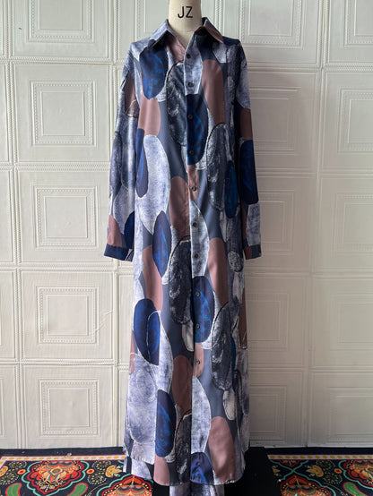 Tweedelige elegante set: lange overhemd met print + wijde broek