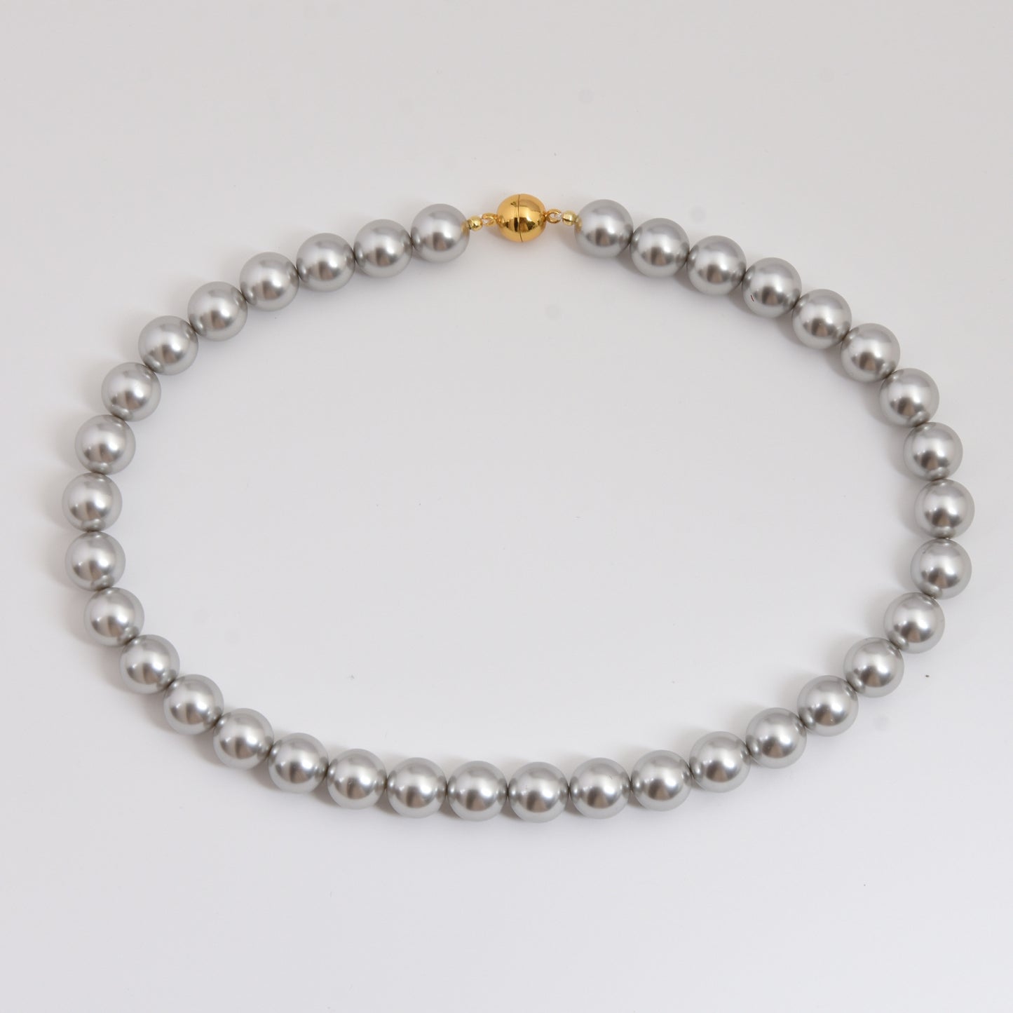 Film and Television same style 925 Yuanbao knot pearl necklace knotted clavicle chain French gray pearl chain offline store hot selling product