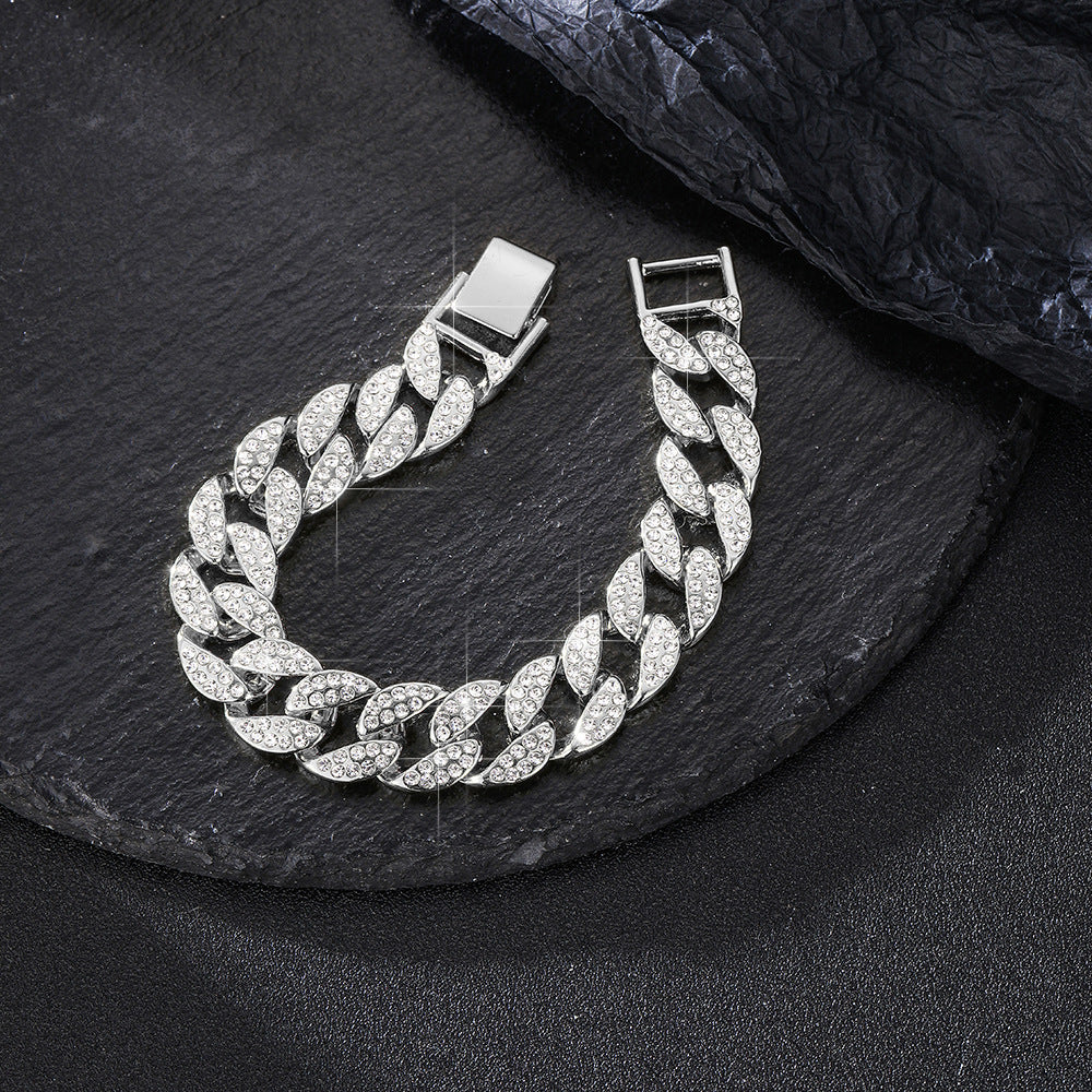 European and American hot clavicle chain jewelry full diamond alloy Cuban necklace hip hop jewelry summer rhinestone all-match necklace