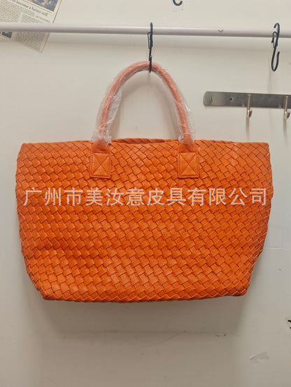 2025 New woven tote big bag fashionable high-end handbag celebrity same style trendy hand-carrying bag shoulder bag