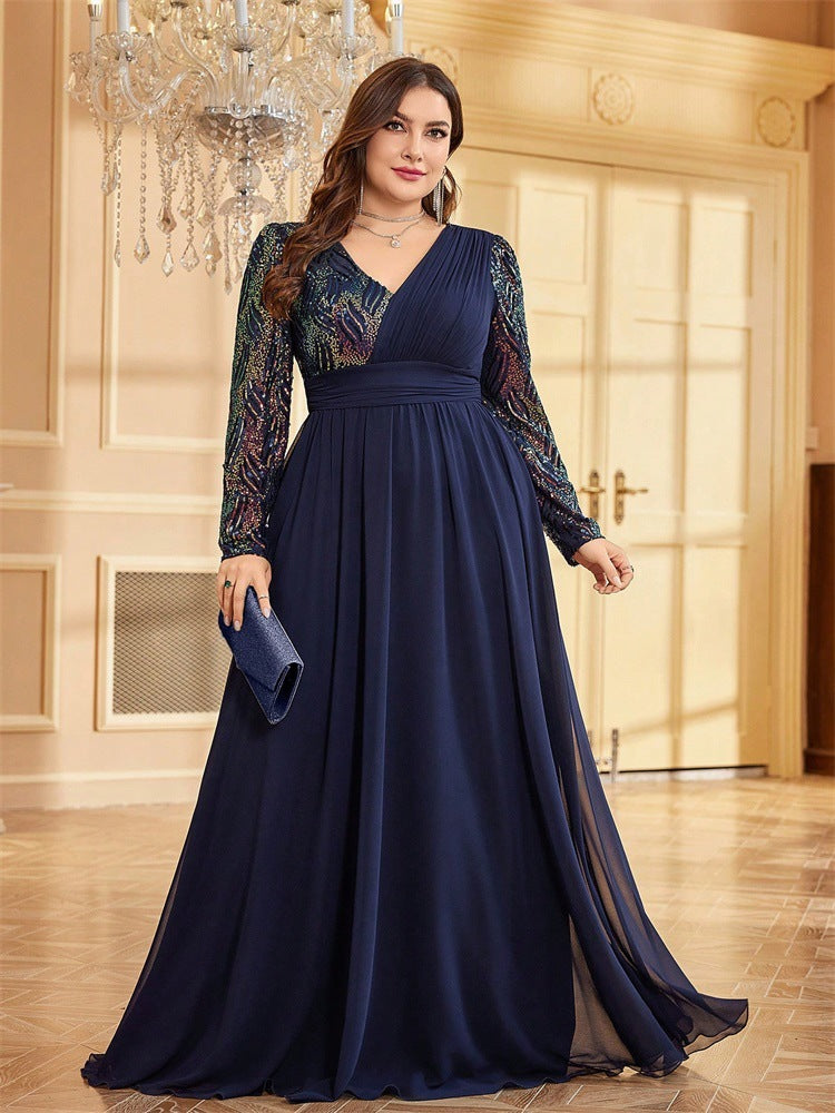 Plus size elegante lange avondjurk met V-hals en lange mouwen met kleurrijke lovertjes en kraaltjes