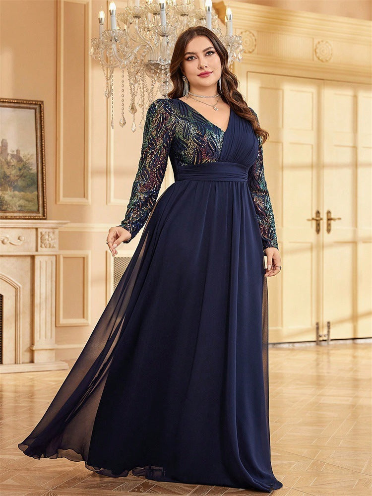 Plus size elegante lange avondjurk met V-hals en lange mouwen met kleurrijke lovertjes en kraaltjes