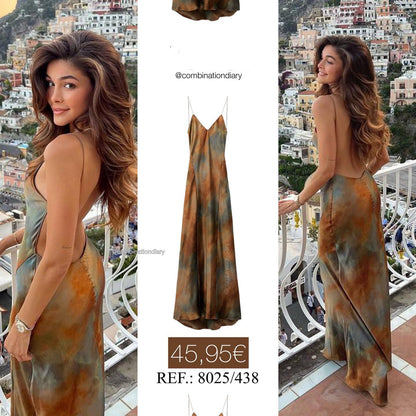 Elegante en sexy zijden damesjurk met V-hals open rug en regenboogprint