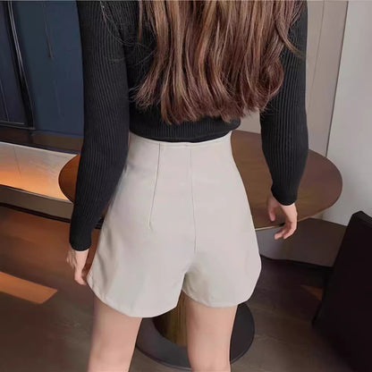2023 autumn and winter New PU leather shorts women's high waist slimming sense of design zipper A- line pants fashion Korean style boot pants