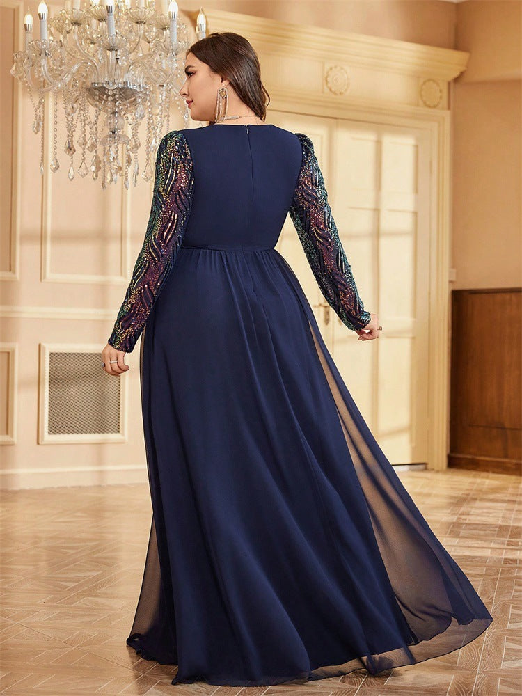 Plus size elegante lange avondjurk met V-hals en lange mouwen met kleurrijke lovertjes en kraaltjes