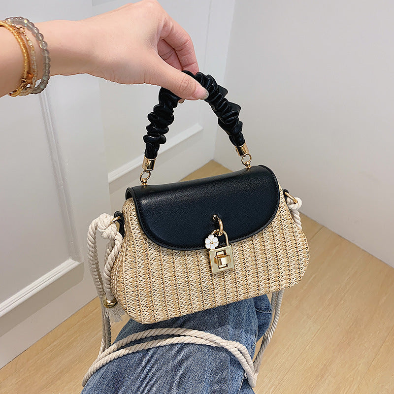Women's handbag wholesale new simple trendy one-shoulder bag foreign trade texture Western style straw chain messenger bag