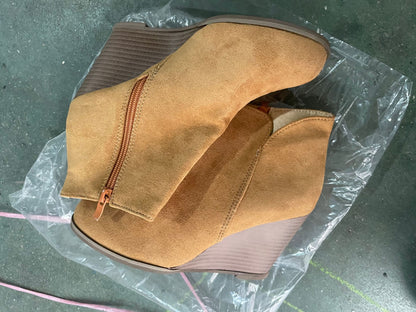 2025 autumn and winter New flat wedge short boots Women's independent station cross-border retro horse Chelsea boots plus size women's boots
