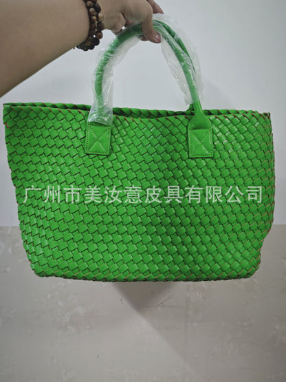 2025 New woven tote big bag fashionable high-end handbag celebrity same style trendy hand-carrying bag shoulder bag