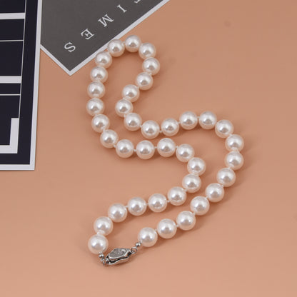 Film and Television same style 925 Yuanbao knot pearl necklace knotted clavicle chain French gray pearl chain offline store hot selling product