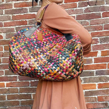 European and American women's bag wholesale hand-woven color leather stitching handbag messenger bag women's bag