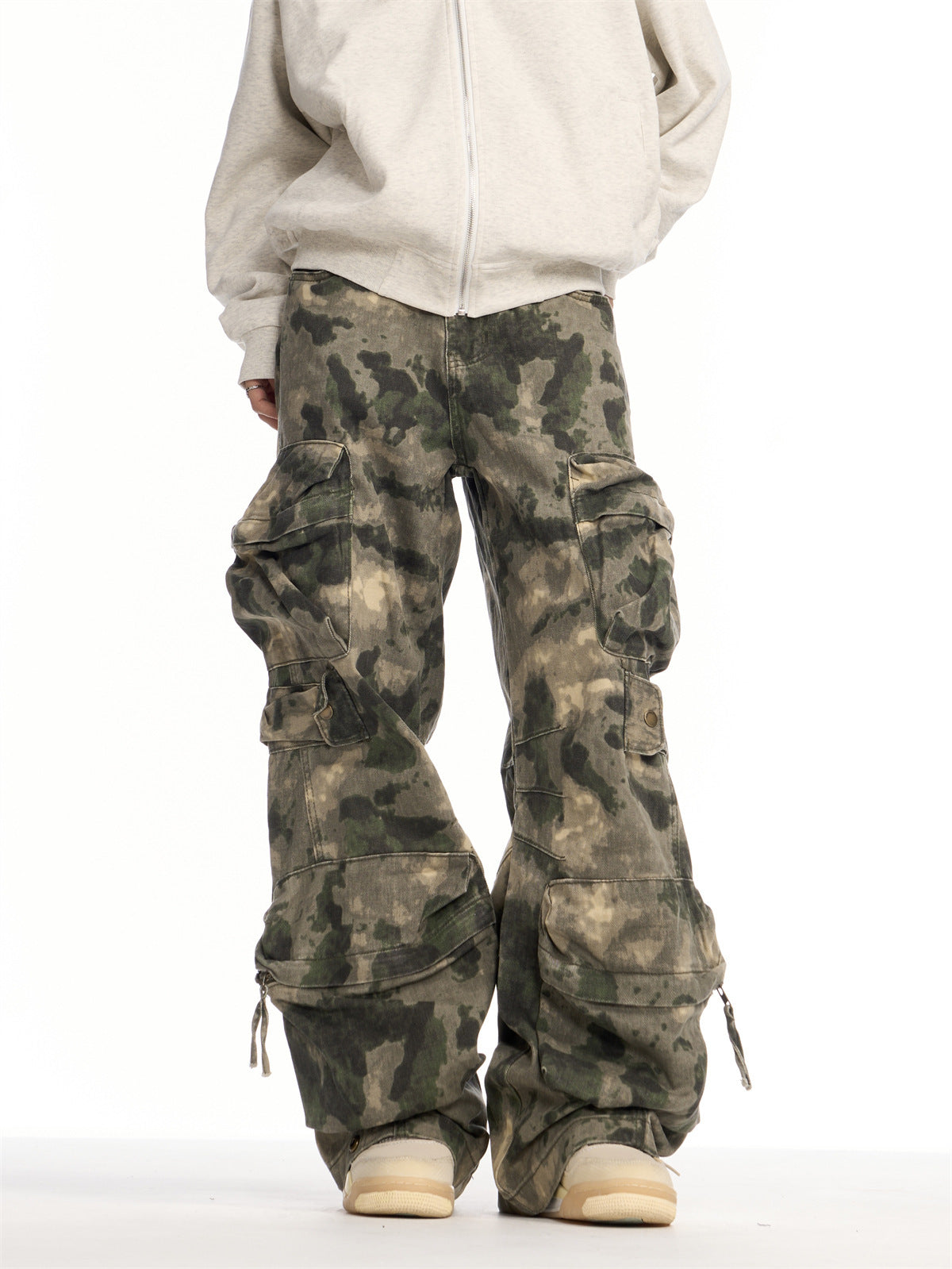 Spring and Autumn New American retro heavy industry camouflage loose trousers multi-pocket design sense wide-leg overalls men's fashion