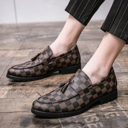 Cross-border plus size leather shoes 38-48 yards tassel leather shoes 2025 Spring and Autumn New British style slip-on Gommino