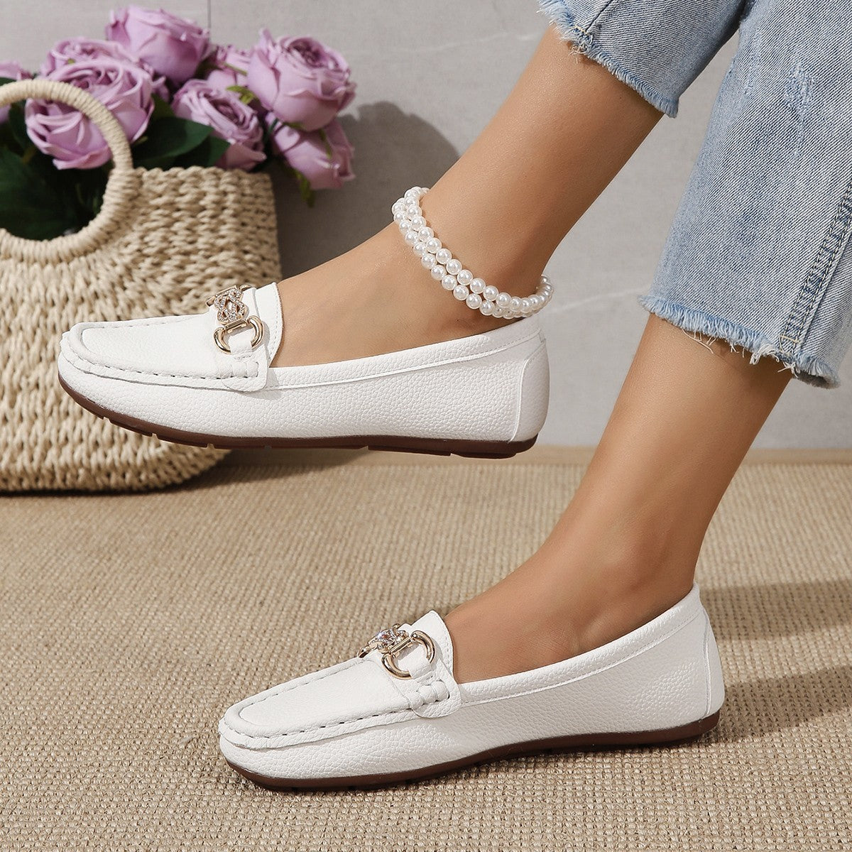 Plus size Doug shoes women 2025 Spring and Autumn New Korean style round head fashion metal chain flat casual shoes women