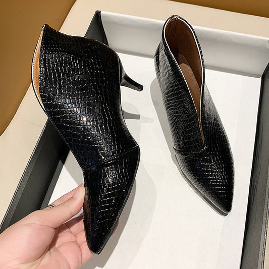 Women's Pointed Toe Patent Leather Short Boots