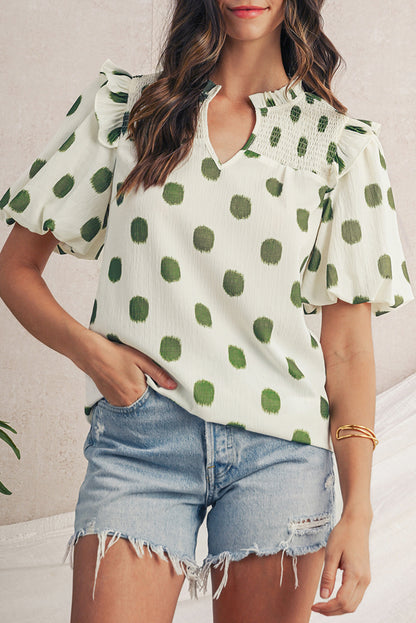 Blouse met stippenprint gesmokte halslijn en korte ballonmouwen