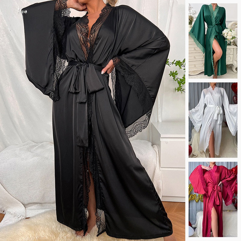 Lady's lace long-sleeved nightgown set