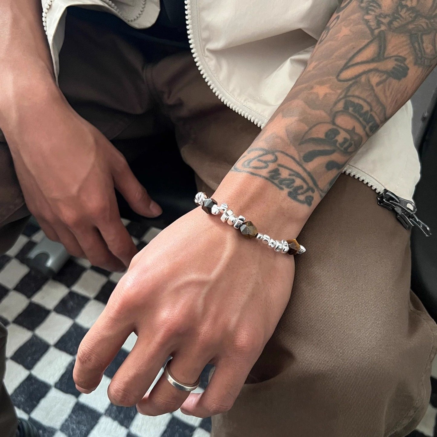 Tiger?s Eye Beaded Bracelet
