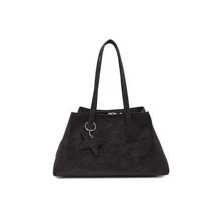Star pendant tote shoulder bag