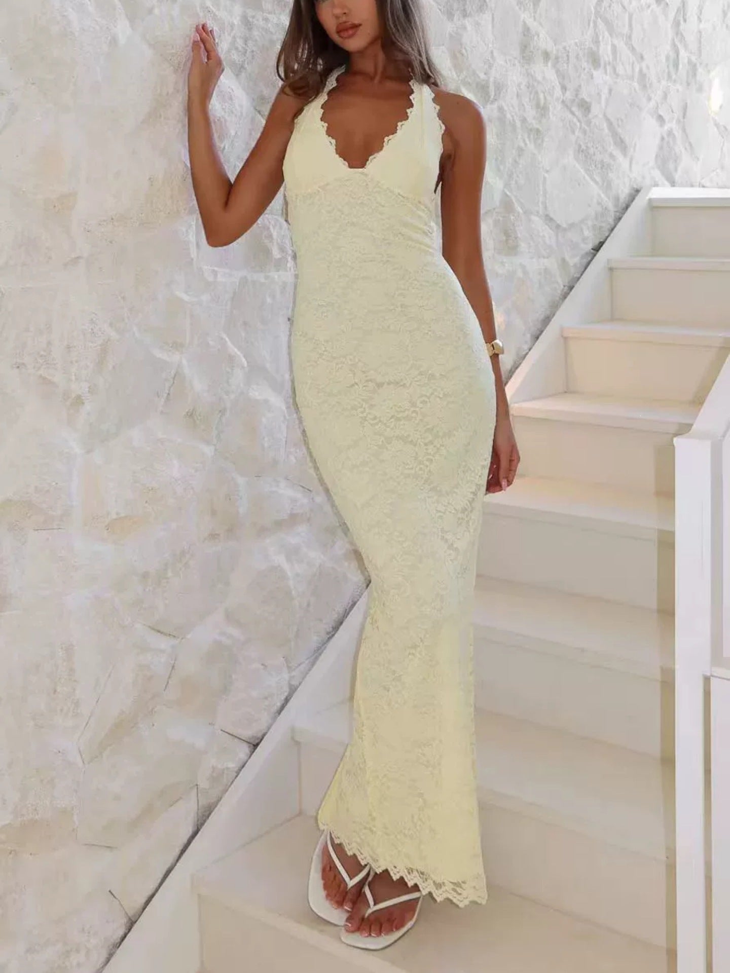 Elegant Chiffon Halter Neck Long Dress