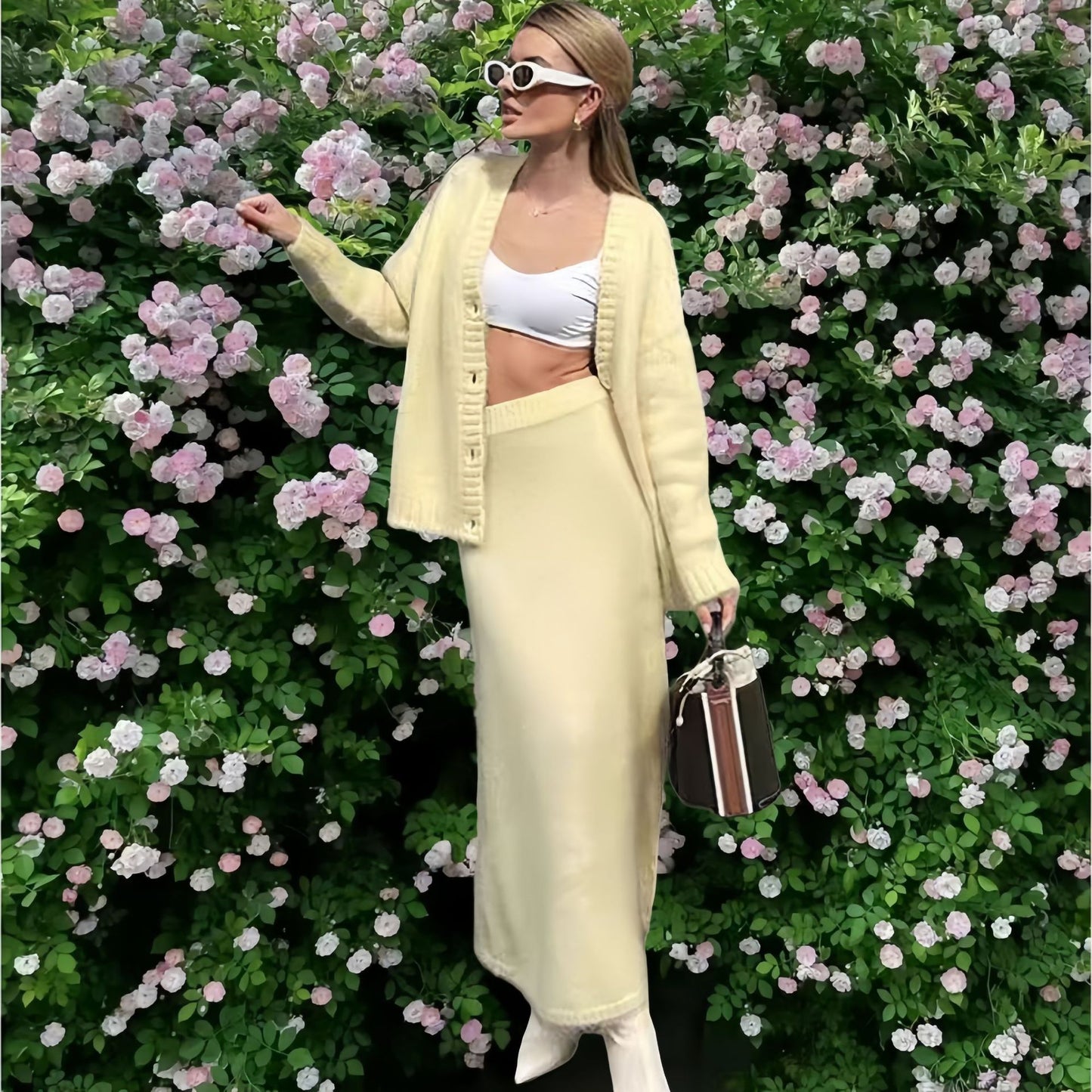 Eelegante gebreide V-hals trui of vest plus rok set