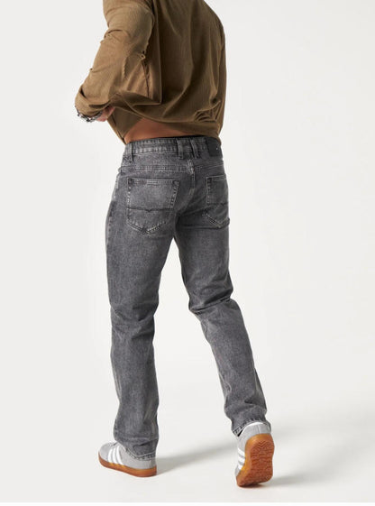 Classic Straight Leg Denim Jeans